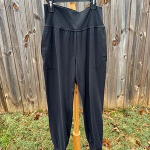 Athlete Salutation Jogger Medium